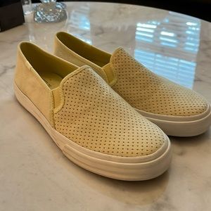 Keds yellow suede dream foam loafers!  Size 9 - lightly worn - great shape!